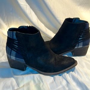 Volatile Blue Plaid Heeled Booties